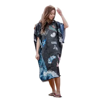 Oceanarium Nudibranch Cloak Poncho Noir