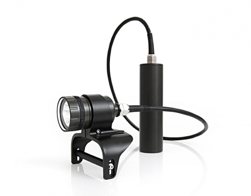 LAMPE / PHARE DE PLONGéE FINNSUB