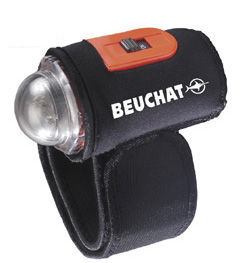 LAMPE / PHARE DE PLONGÃ©E BEUCHAT 