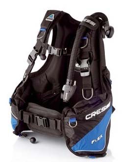 Gilet stabilisateur (stab) Cressi-sub Flex in the sea