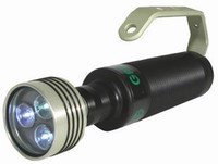 LAMPE / PHARE DE PLONGéE GREEN FORCE